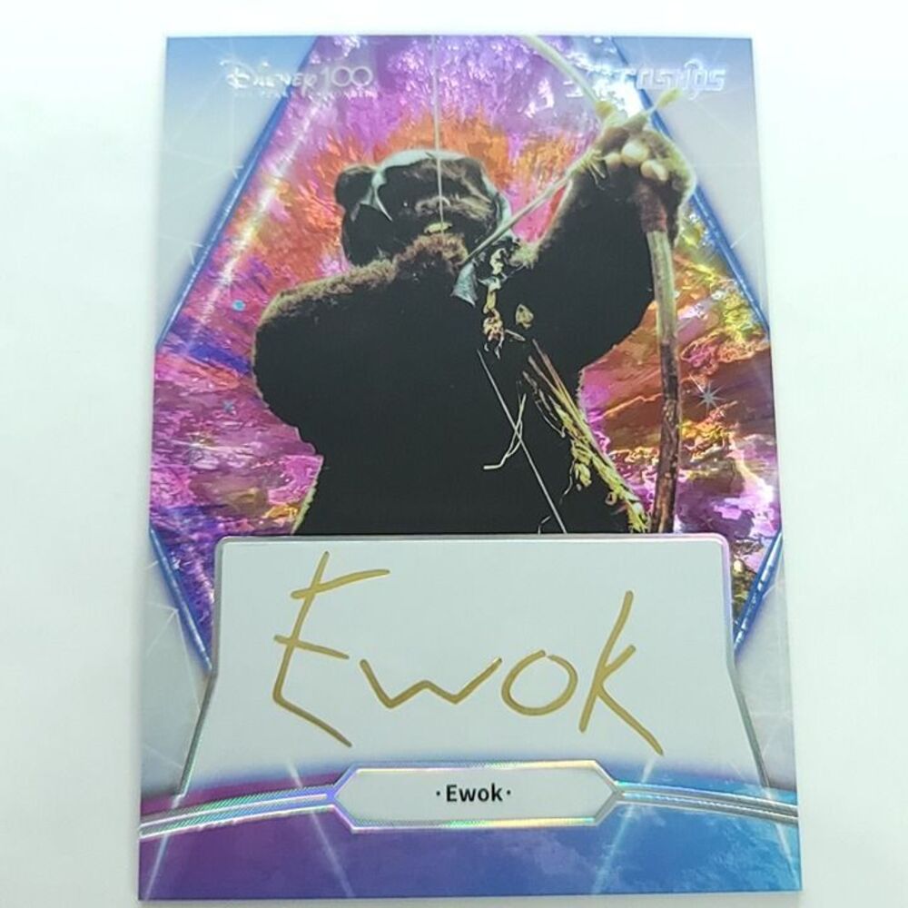 Ewok 2023 Kakawow Cosmos Disney 100 ALL-STAR Wars Signature Auto 76/88
